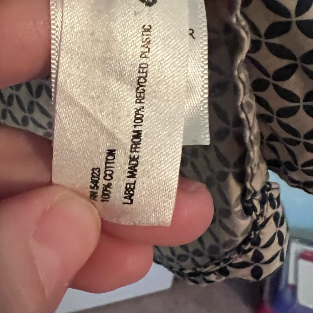 Women’s Gap Abstract Geometric Pattern Blouse Lar… - image 4